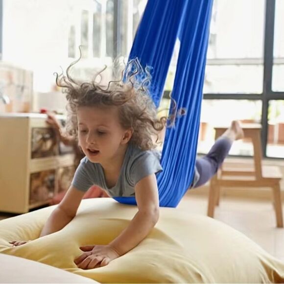 Black Hanging Hammock - Picture 3 of 8